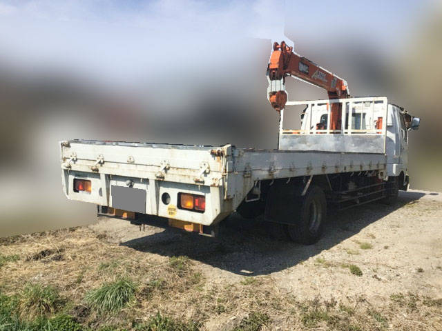 三菱ふそうファイターセルフクレーン4段増トン（6t・8t）[写真02]