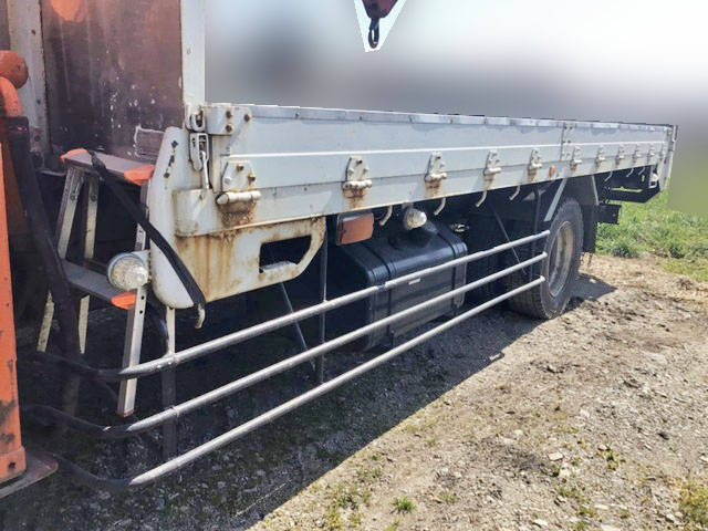 三菱ふそうファイターセルフクレーン4段増トン（6t・8t）[写真06]