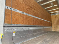 いすゞフォワードアルミウイング中型（4t）[写真15]