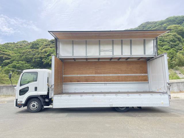 いすゞフォワードアルミウイング中型（4t）[写真06]