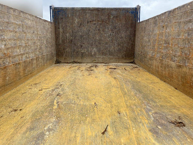 三菱ふそうファイター深ダンプ（土砂禁ダンプ）中型（4t）[写真12]