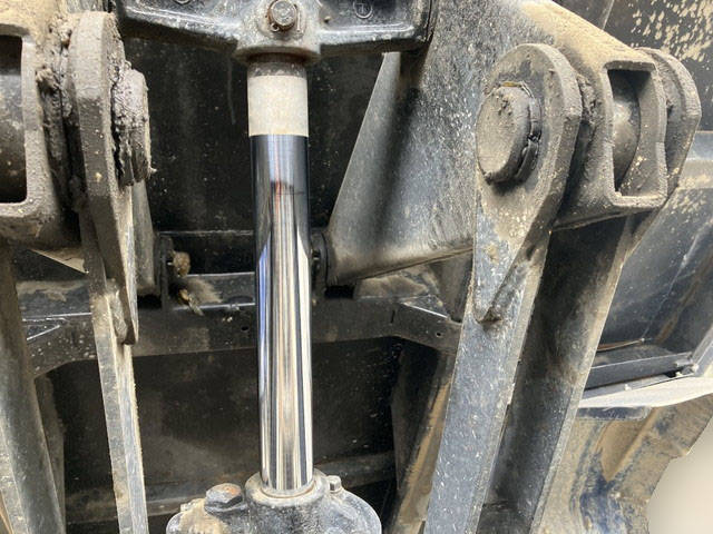 三菱ふそうファイター深ダンプ（土砂禁ダンプ）中型（4t）[写真19]