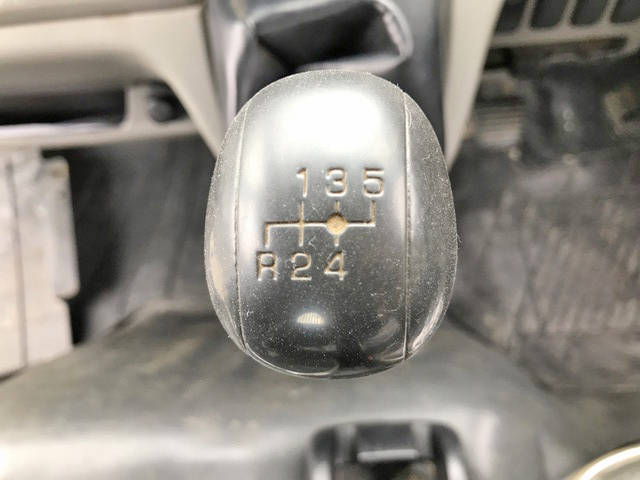 三菱ふそうキャンターダンプ小型（2t・3t）[写真35]