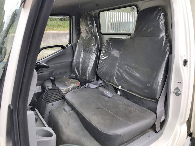 日野デュトロダンプ小型（2t・3t）[写真31]