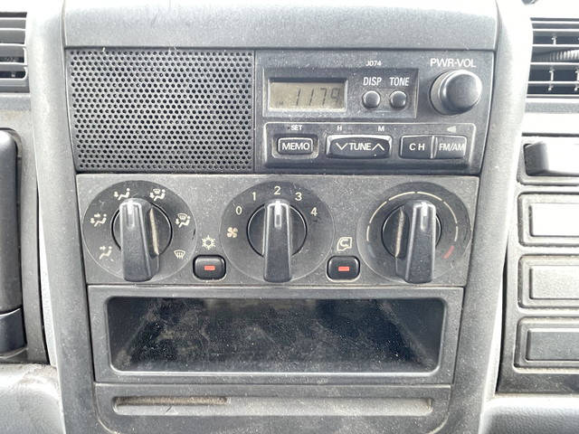 三菱ふそうキャンタークレーン付小型（2t・3t）[写真28]