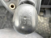 三菱ふそうキャンタークレーン付小型（2t・3t）[写真32]