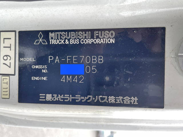 三菱ふそうキャンタークレーン付小型（2t・3t）[写真35]