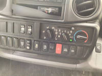 日野デュトロダブルキャブ（Wキャブ）小型（2t・3t）[写真32]