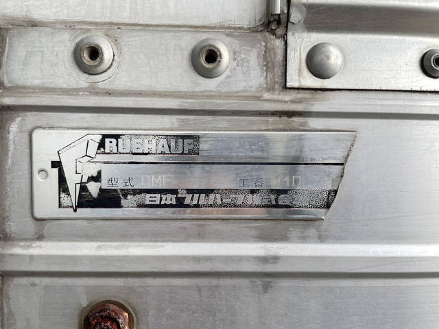 いすゞエルフアルミウイング小型（2t・3t）[写真15]