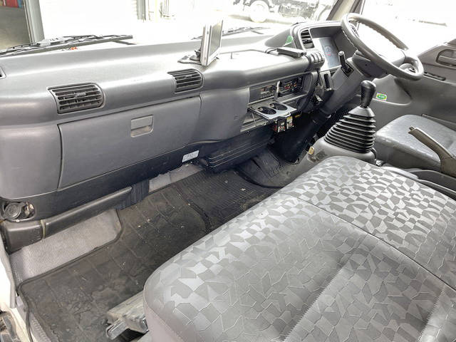 いすゞエルフアルミウイング小型（2t・3t）[写真27]