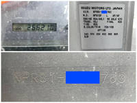 いすゞエルフアルミウイング小型（2t・3t）[写真40]