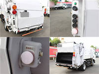 いすゞエルフパッカー車（塵芥車）小型（2t・3t）[写真10]