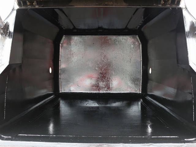 いすゞエルフパッカー車（塵芥車）小型（2t・3t）[写真13]