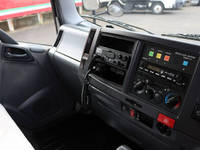 いすゞエルフパッカー車（塵芥車）小型（2t・3t）[写真27]