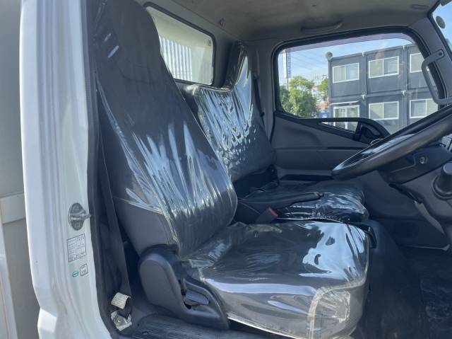 三菱ふそうキャンターダンプ小型（2t・3t）[写真30]