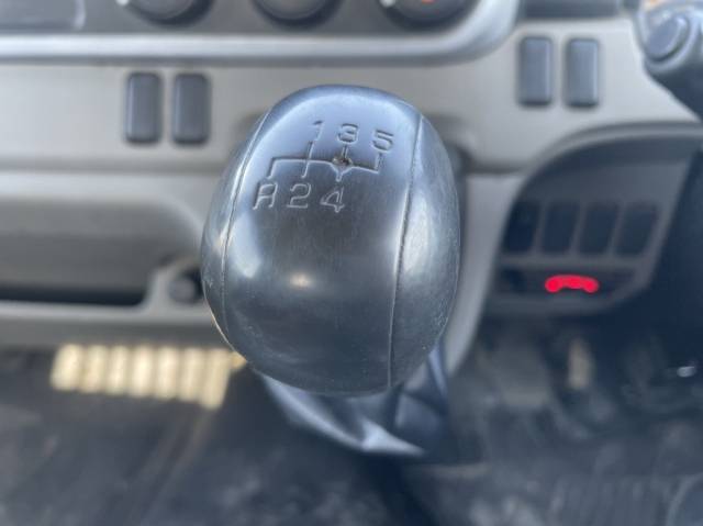 三菱ふそうキャンターダンプ小型（2t・3t）[写真35]