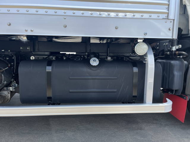 日野デュトロアルミバン小型（2t・3t）[写真16]