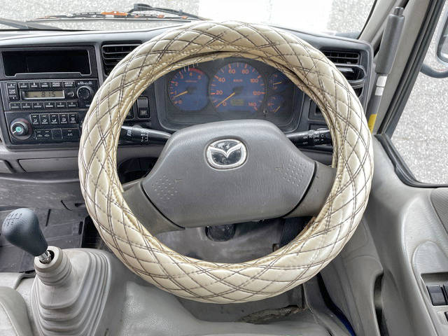 マツダタイタンダンプ小型（2t・3t）[写真34]