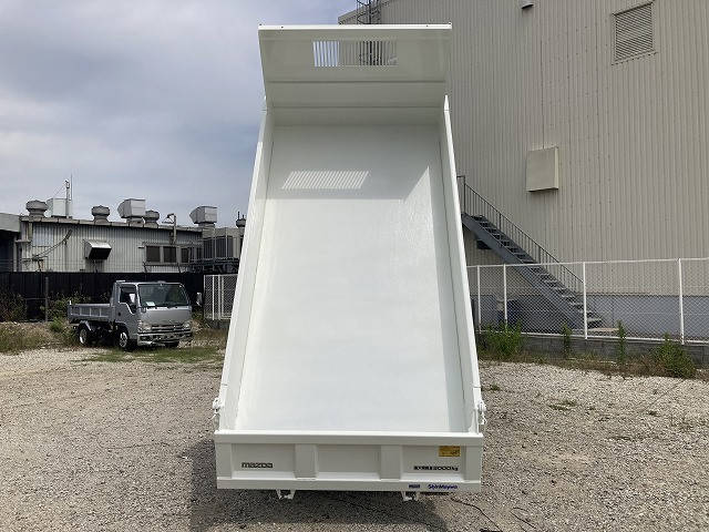 マツダタイタンダンプ小型（2t・3t）[写真12]