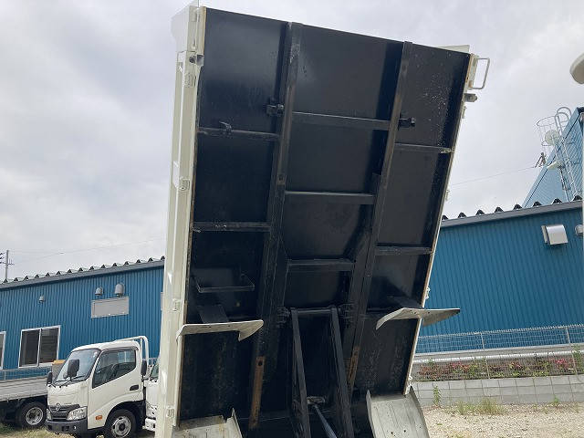 マツダタイタンダンプ小型（2t・3t）[写真13]