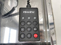 いすゞフォワード冷凍車（冷蔵車）中型（4t）[写真15]