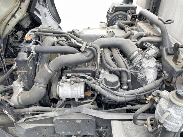 いすゞフォワード冷凍車（冷蔵車）中型（4t）[写真26]