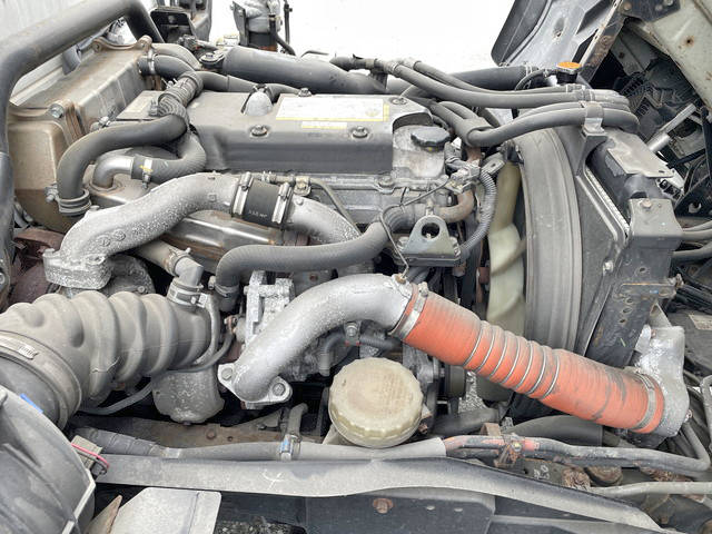 いすゞフォワード冷凍車（冷蔵車）中型（4t）[写真27]