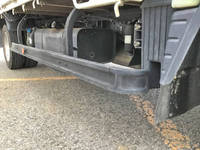 三菱ふそうキャンター平ボディ小型（2t・3t）[写真16]