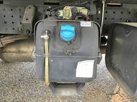 三菱ふそうキャンター平ボディ小型（2t・3t）[写真22]