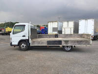 三菱ふそうキャンター平ボディ小型（2t・3t）[写真06]