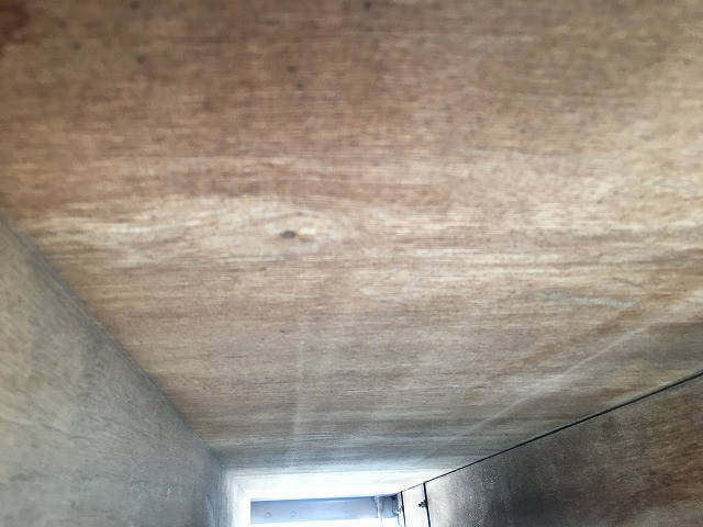 いすゞエルフ平ボディ小型（2t・3t）[写真16]