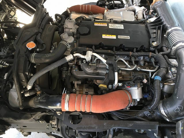 いすゞエルフ平ボディ小型（2t・3t）[写真24]