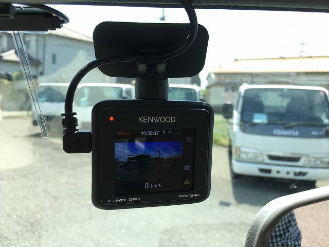 いすゞエルフ平ボディ小型（2t・3t）[写真32]