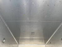 三菱ふそうキャンターアルミバン小型（2t・3t）[写真11]