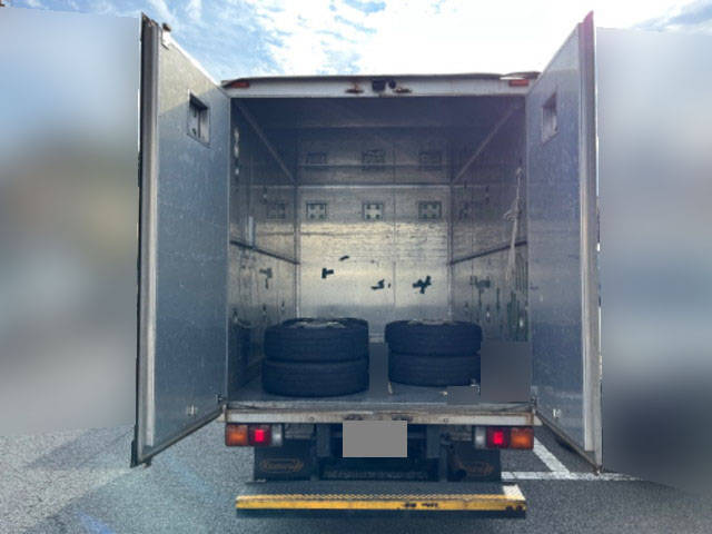 三菱ふそうキャンターアルミバン小型（2t・3t）[写真08]