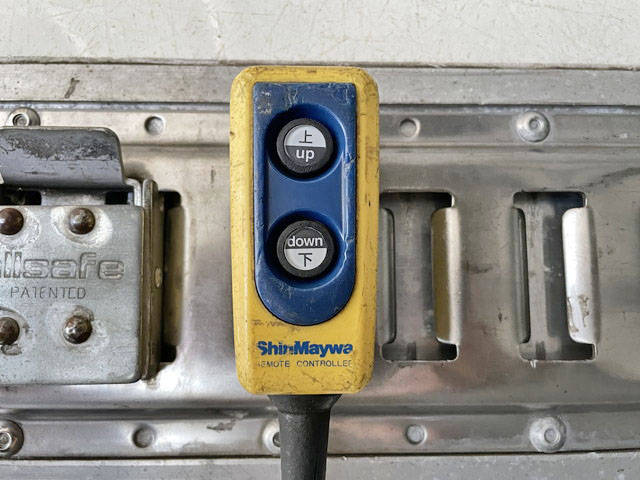 日野レンジャー冷凍車（冷蔵車）中型（4t）[写真13]