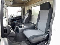 日野レンジャー冷凍車（冷蔵車）中型（4t）[写真29]