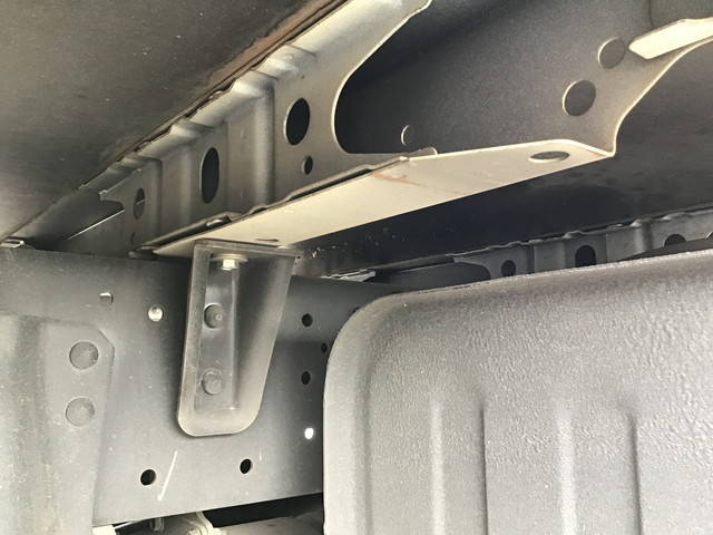 日野デュトロ平ボディ小型（2t・3t）[写真18]