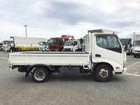 日野デュトロ平ボディ小型（2t・3t）[写真06]