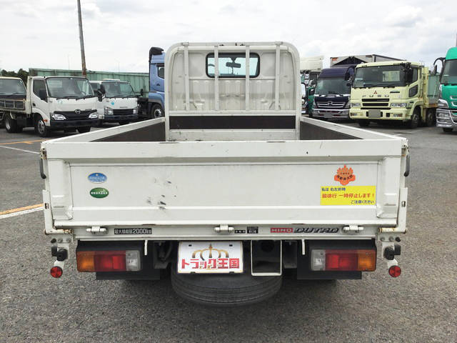 日野デュトロ平ボディ小型（2t・3t）[写真09]