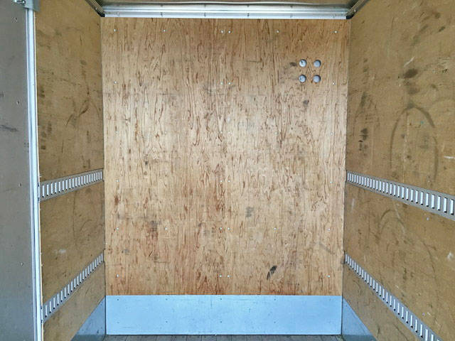 三菱ふそうキャンターアルミバン小型（2t・3t）[写真14]