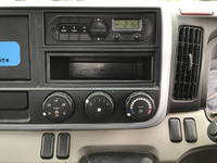 三菱ふそうキャンター平ボディ小型（2t・3t）[写真35]