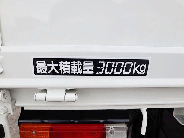 日野デュトロクレーン3段小型（2t・3t）[写真20]