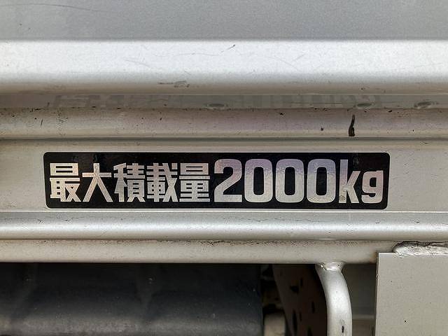 トヨタトヨエース平ボディ小型（2t・3t）[写真19]
