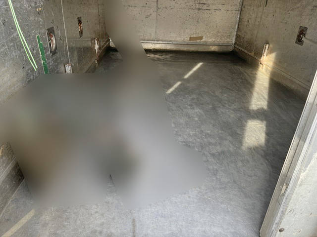 三菱ふそうキャンターアルミバン小型（2t・3t）[写真10]