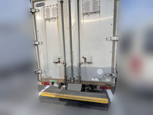 三菱ふそうキャンターアルミバン小型（2t・3t）[写真08]