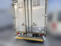 三菱ふそうキャンターアルミバン小型（2t・3t）[写真08]