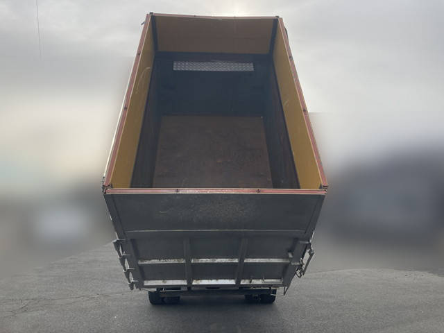 三菱ふそうキャンターダンプ・クレーン付小型（2t・3t）[写真10]