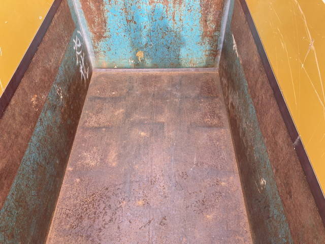 三菱ふそうキャンターダンプ・クレーン付小型（2t・3t）[写真14]