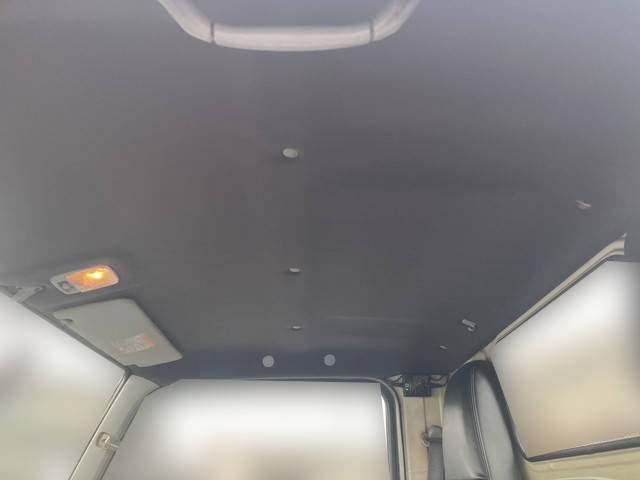 三菱ふそうキャンターダンプ・クレーン付小型（2t・3t）[写真35]